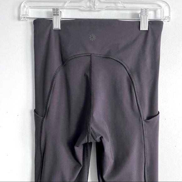 Athleta Ultimate Stash Pocket Capri Solid Black Leggings Active Workout Gym - Picture 13 of 14